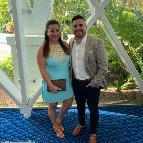 Meet your Posher, Chris - Picture 1 of 1